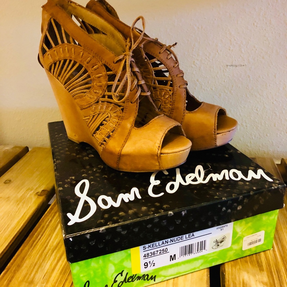 NWT Sam Edelman open toe leather wedges size 9.5